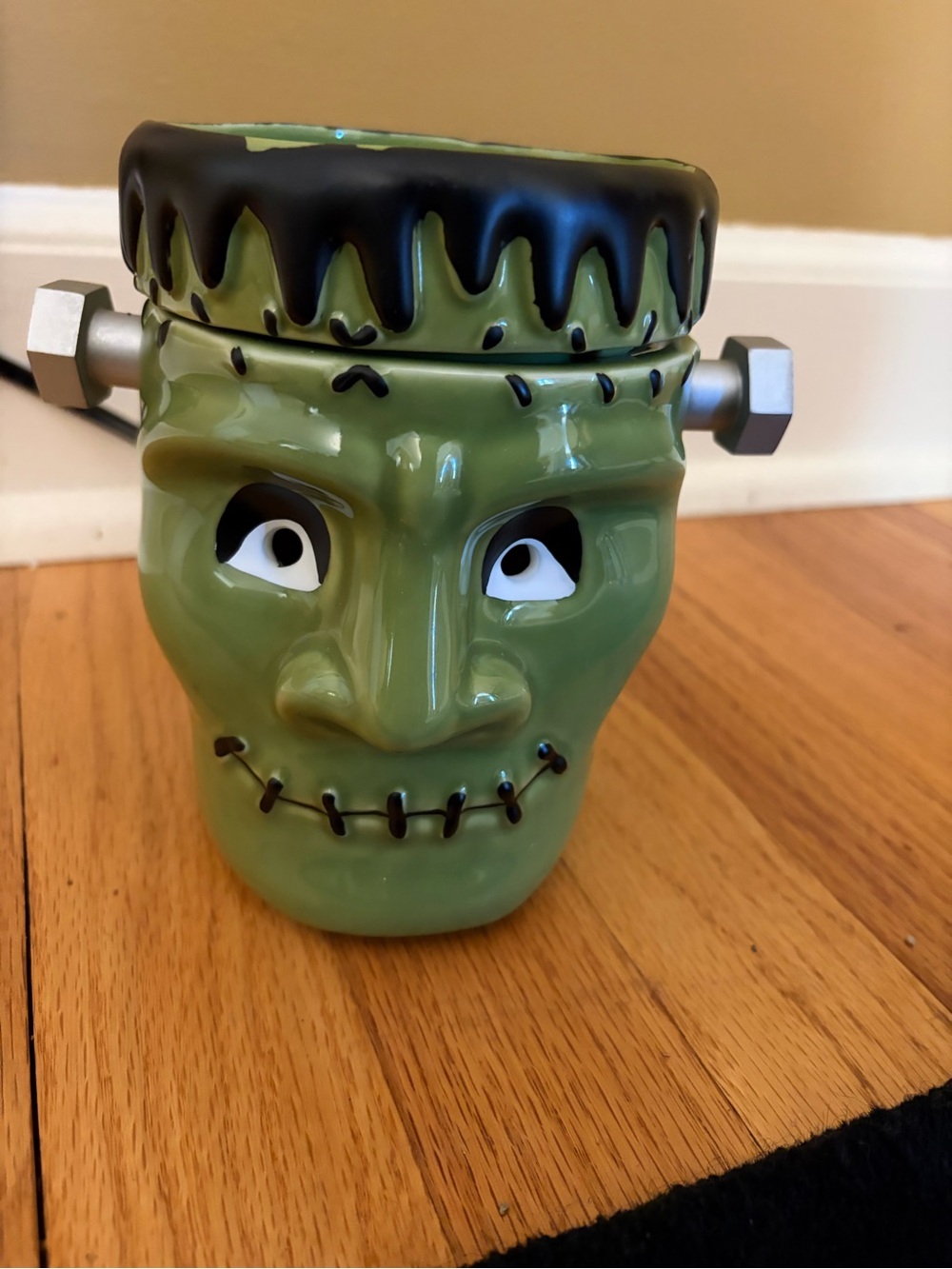 Scentsy Frankenstein He’s Alive!